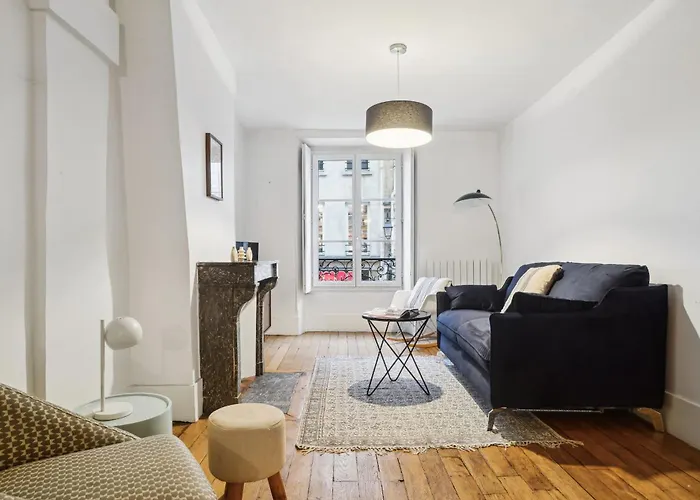 Lovely 1Br By Les Halles & Louvre
